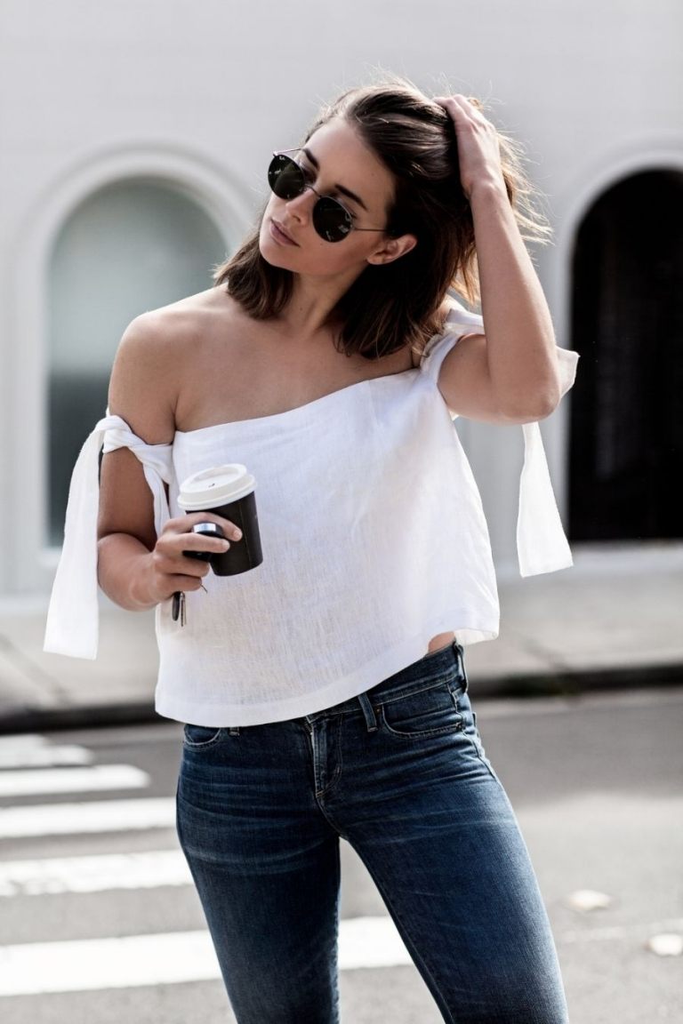 Off blúzka mladá dievčenská prvá rande