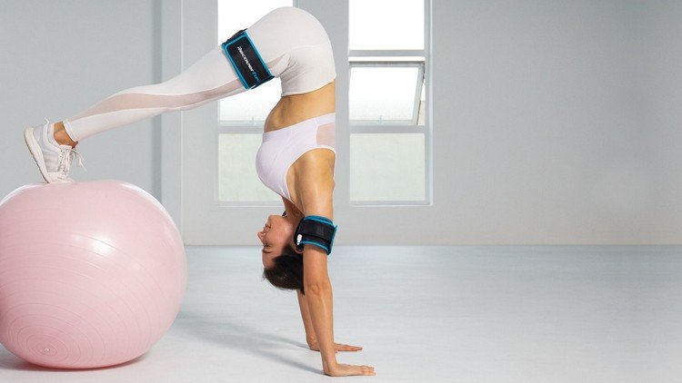 Tónujúce ženy tipy na tréning oklúzie nôh