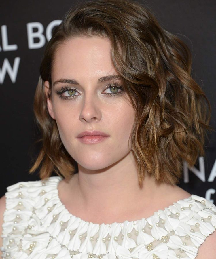 olivová koža, zimný typ, zelené oči