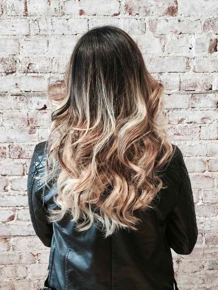ombre-blond-darker-approach-ombre-farbenie