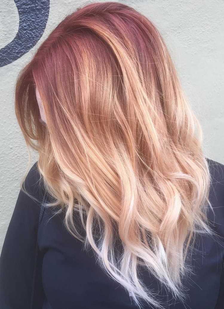 ombre-blond-ružovo-červená-farba na vlasy-letné-farba-vlasov