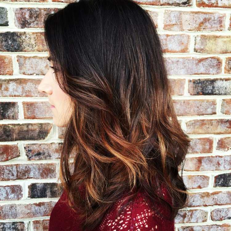 Vyrobte si ombre vlasy sami diskrétne-medené-blond-tipy-nápad-diy