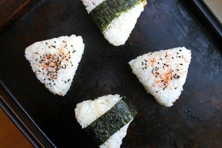 sezamové riasy list sezam sushi ryža onigiri