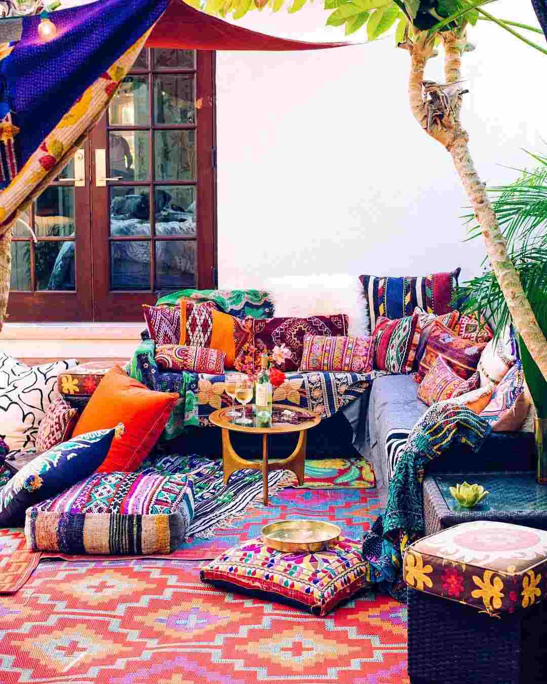 Orientálne balkónové vankúše nápady dekorácie terasa štýl obývačky Boho Chick