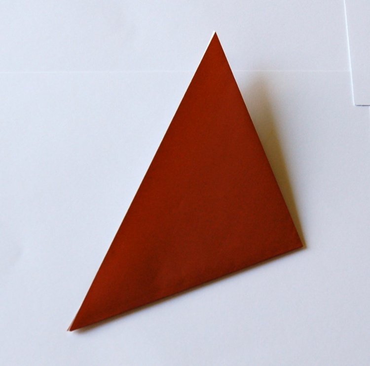drotár origami zvieratá pokyny mačka postava hnedá krok 3