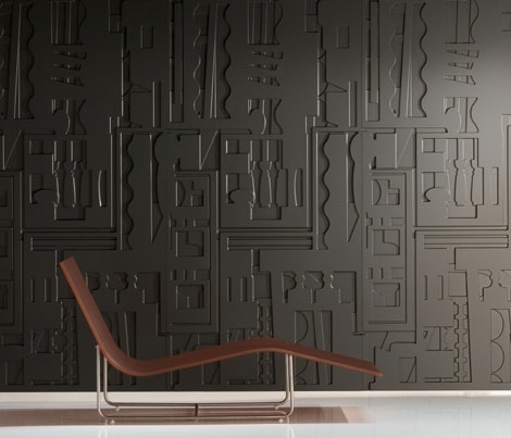 Zaujímavé nápady na dizajn - čierna drevená stena