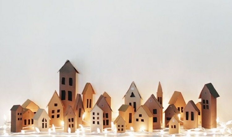 Vytvorte si vlastný adventný kalendár v podobe mesta mimo domov