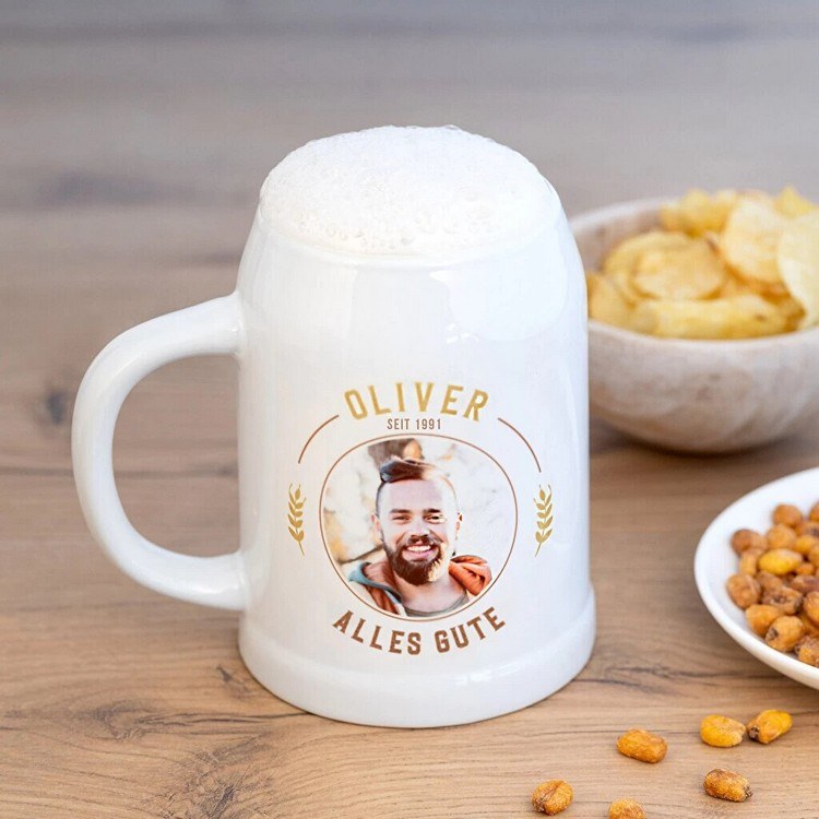 Originálne fotografické darčeky Vytvorte hrnčeky na pivo s fotografiou. Tipy na darčeky pre partnerov