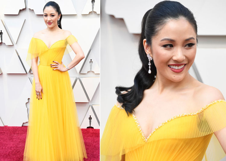 Večerné nosenie Oscarov 2019 žlté dlhé šaty tyl letné Constance Wu Atelier Versace