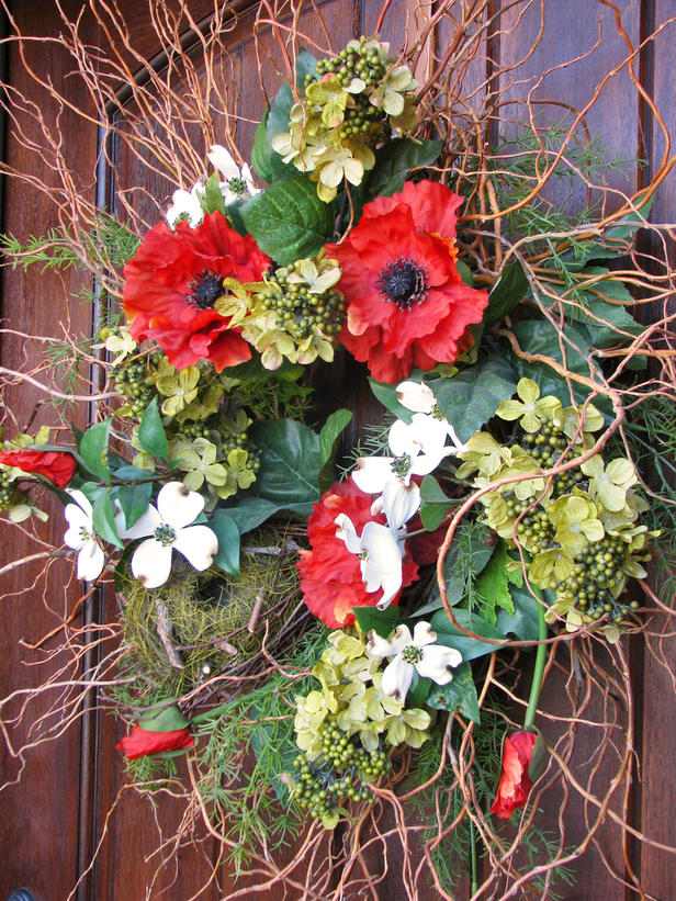 Veľkonočná dekorácia veniec dvere rustikálne vlčie maky