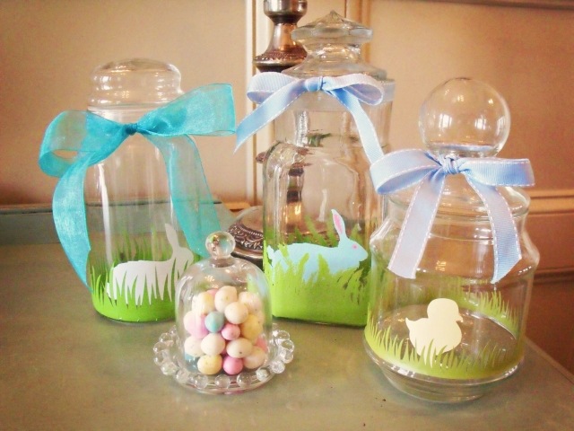 Siluety veľkonočných dekorácií-nápady-urob si sám-koláčiky zo skleneného papiera zajačikov