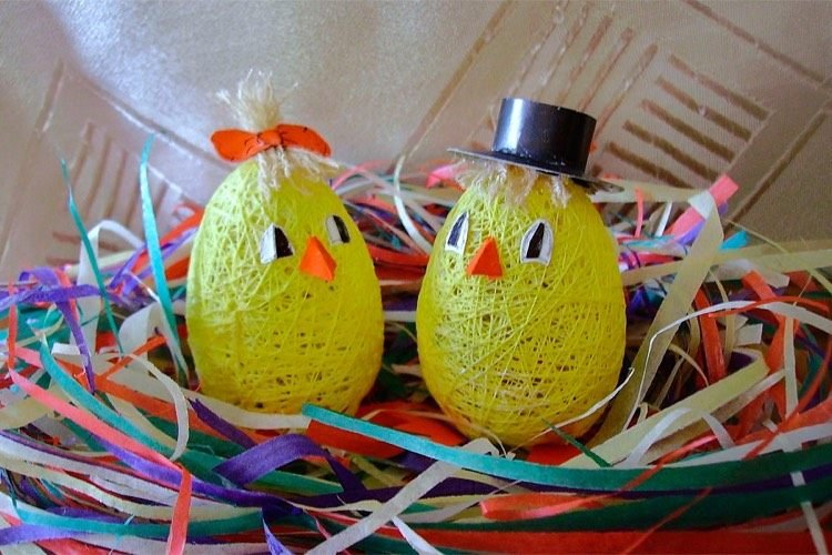 Veľkonočné darčeky-vlákno-kura-vajce-tvar-dievča-chlapec