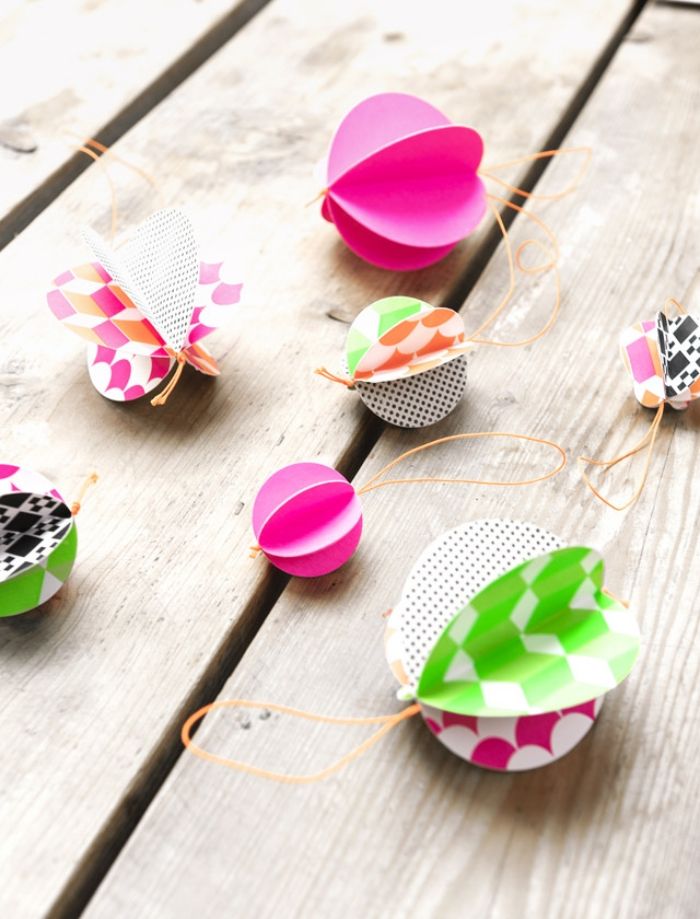 Remeslo-nápady-veľkonočné-visiace-dekorácie-veniec-výrazné-farby-jar