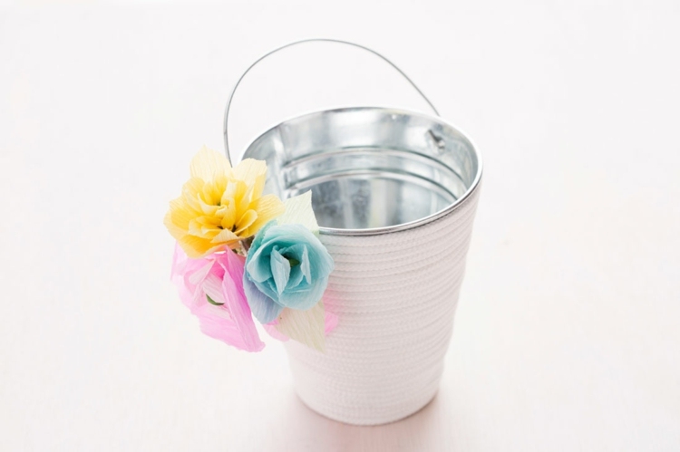 Veľkonočný košík drotár v romantickom štýle-ročník-jar-akcent-kvety