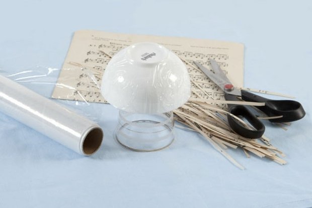 Pokyny materiály miska hudobného papiera baliaca fólia