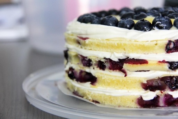 Vanilkový koláč Čučoriedkový-ľahko roztlačený tvarohový veľkonočný koláč