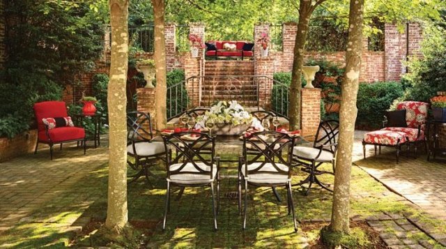 útulný vonkajší dizajn kovová červená čierna kombinácia nábytok pekný útulný dizajn kovová červená čierna