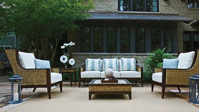 vonkajší nábytok ratanové kvety lampióny stôl nízky kvety lampióny stôl nízka dekorácia váza rastliny