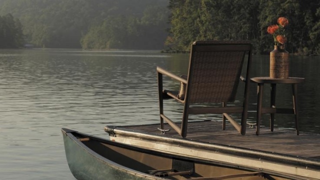 bočný stôl originálny dizajn váza samotná byť les vonkajší nábytok jednotlivé kusy bočný stolík originálna dizajnová váza