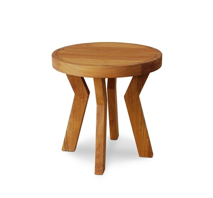 exteriérový nábytok od bočného stolíka Warisan drevo Bella