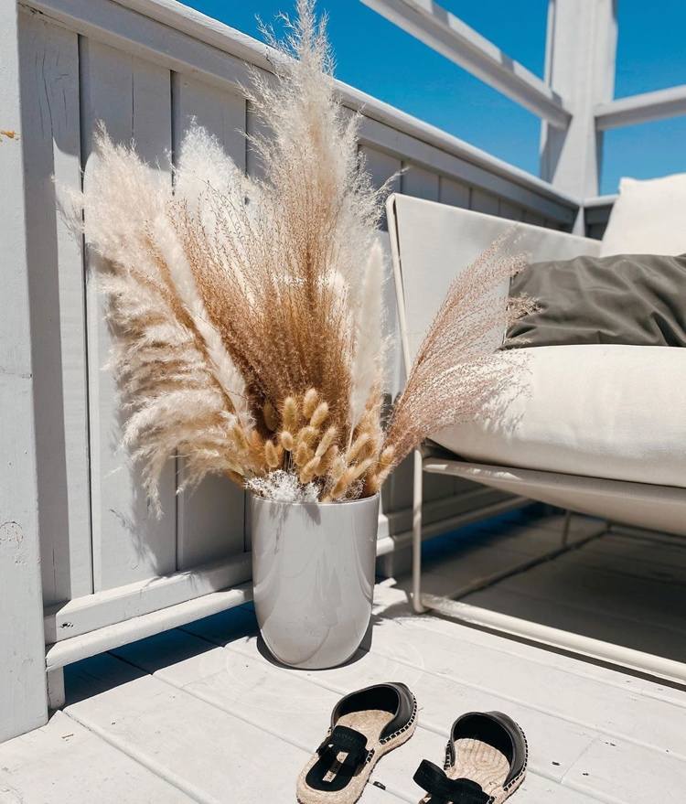 Pampaská tráva je pekná aj na balkóne alebo terase