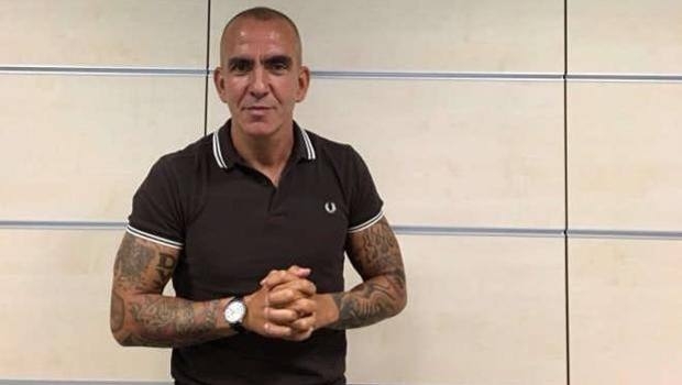 Paolo di Canio, bivši nogometaš Lazija - ostao je bez posla zbog tetovaže s tri slova - fotografija 1
