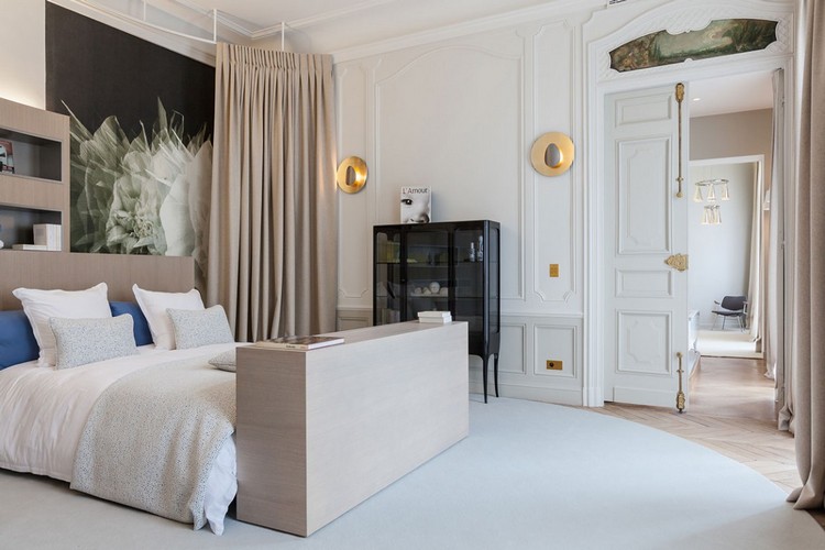 zariadenie v štýle paríža-spálňa-stará budova