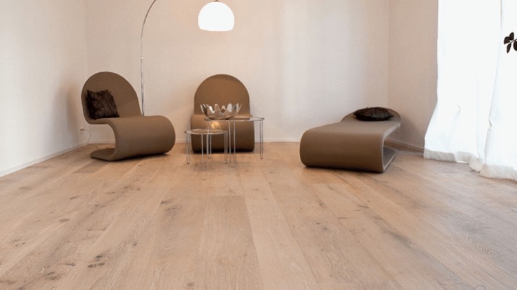 Parkety-dub-svetlo-olejované-biele