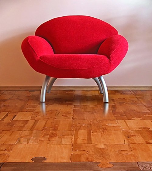 Puzzle s drevenou podlahou