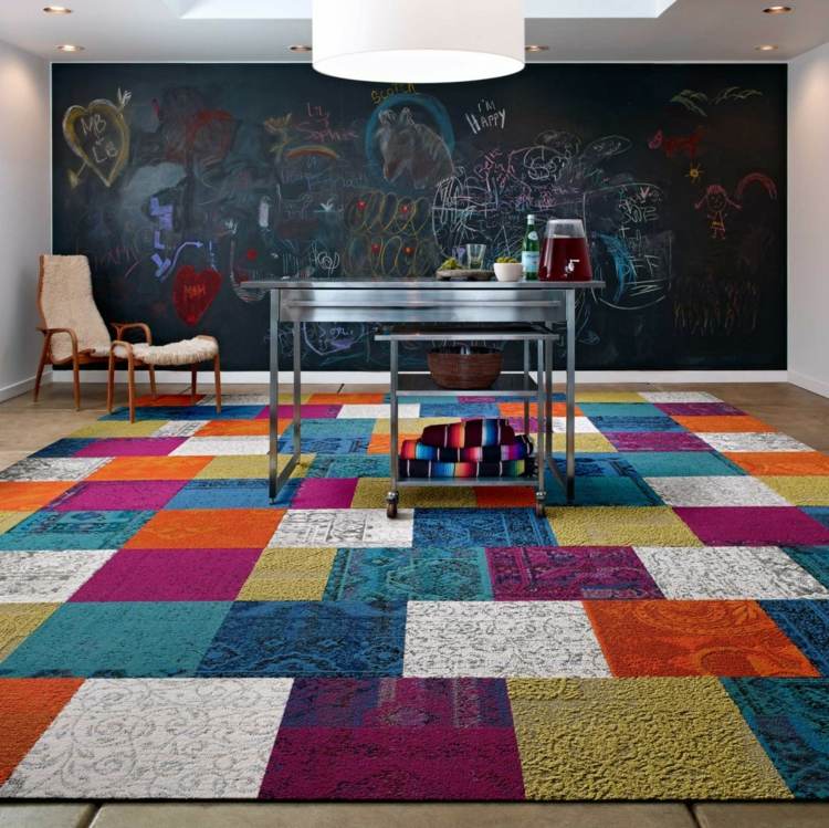 patchwork koberec nápady-farby-farebné-doska-stena-moderné