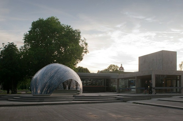 Uhlíkový pavilón sa nachádza v Stuttgarte pavilón uhlíkové lešenie idea architektúra idea Nemecko