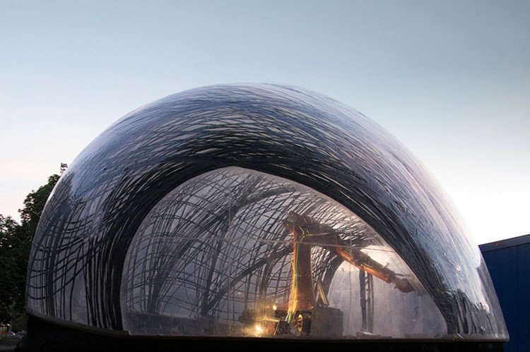 Uhlíkový pavilón - dokončenie plánovania a výstavby trvalo dva roky Pavilón uhlíková mechanicky ľahká plastová stabilná kupola