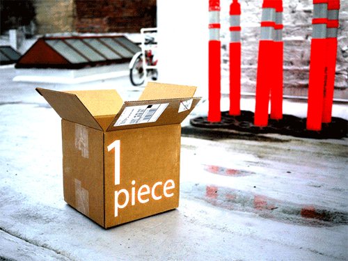 Závesná lampa, štyri kusy recyklovaného kartónu Prívesné svetlá designujú štyri kusy recyklovaného kartónu