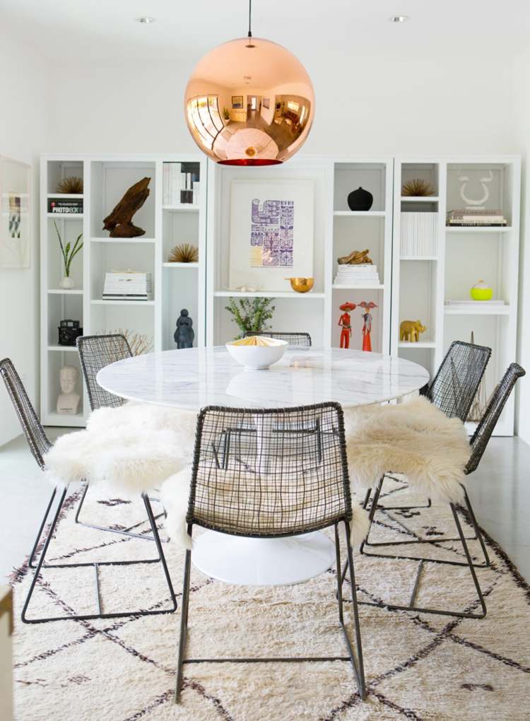 Závesné svetlá jedáleň nadrozmerná medená optika moderný okrúhly stôl