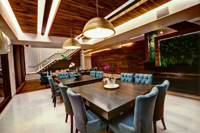 Prívesný nábytkový strop z ľahkého dreva