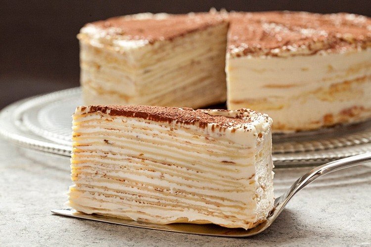 Palacinkový koláč Tiramisu podľa Baileyho receptu Dort vyrobený z palaciniek