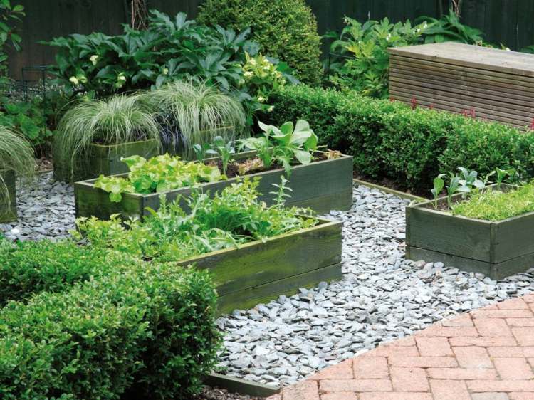 Záhradník na sadenie drevených recyklovaných paliet s nápadmi