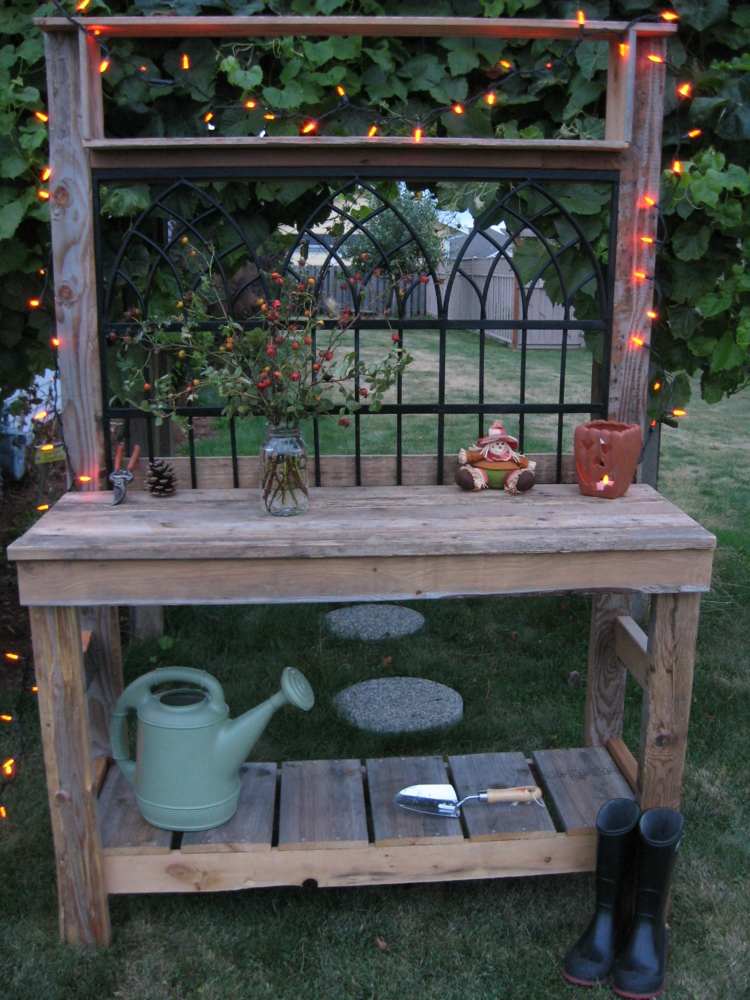 rozprávkové svetlá-úložný priestor-napájadlo-drevo-kov