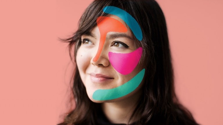 Pupienky pod kožou - príčiny vzniku kožných pupienkov sa objavujú na tvári v závislosti od dávky