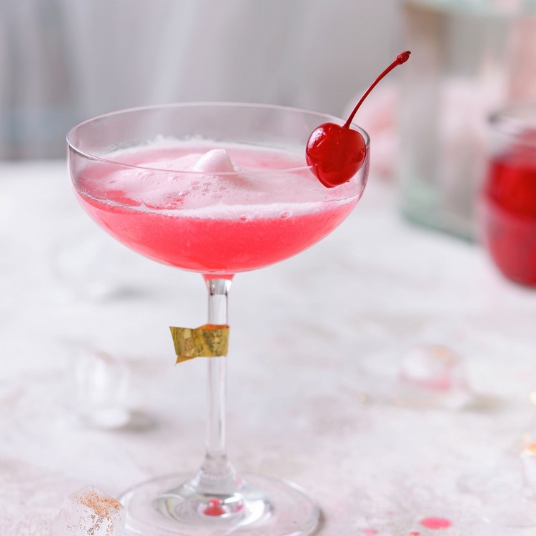 Koktailový recept Pink Lady s čím zmiešať Campari