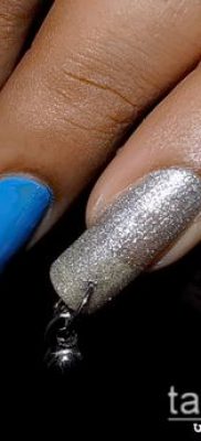 Photo Nail Piercing (value) - example drawing - 070