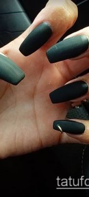 Photo Nail Piercing (value) - example drawing - 009