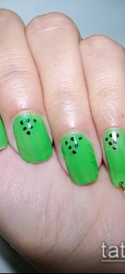 Photo Nail Piercing (value) - example drawing - 011