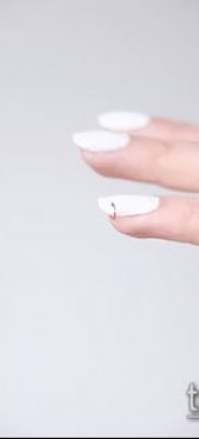 Photo Nail Piercing (value) - example drawing - 033