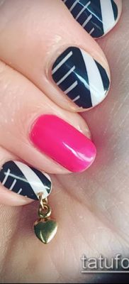 Photo Nail Piercing (value) - example drawing - 043