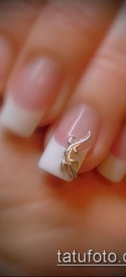 Photo Nail Piercing (value) - example drawing - 055