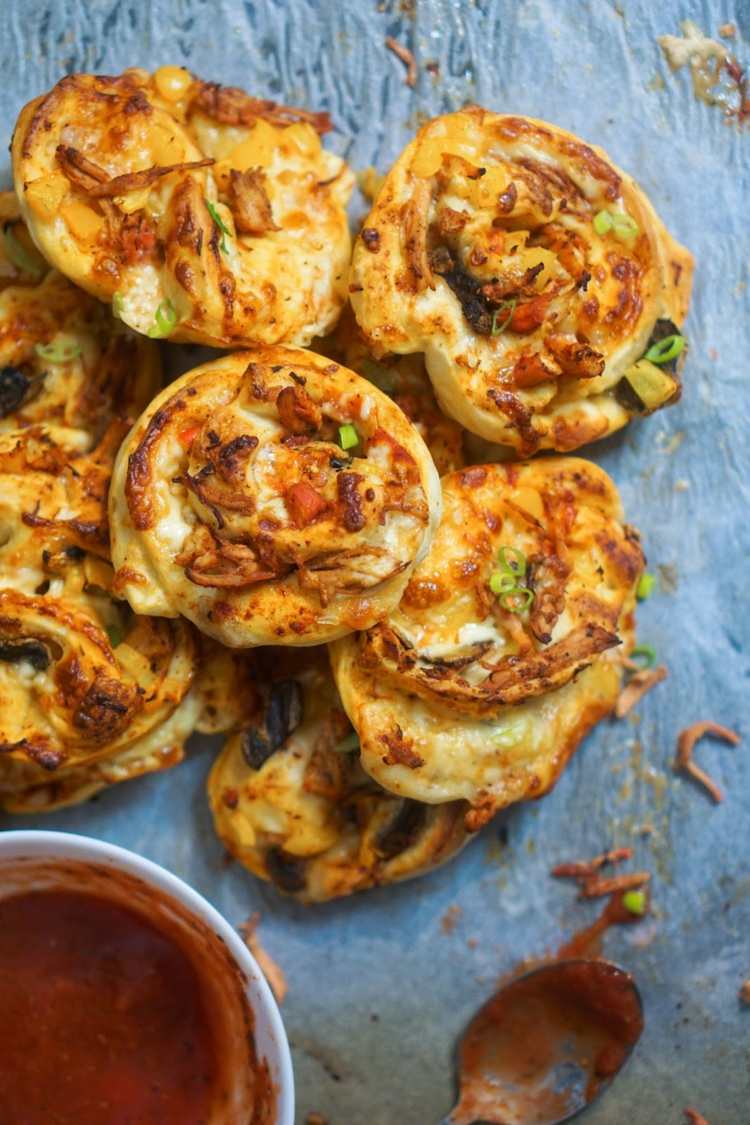 cestovinová omáčka kvasnicové cesto domáce rožky na pizzu kura tikka masala