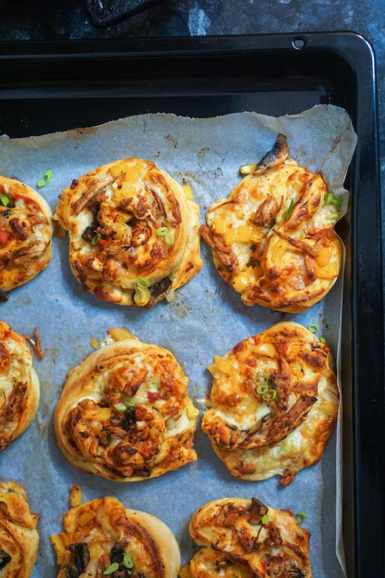 Plniace rožky na pizzu recept na kvasnicové cesto domáce kura tikka masala