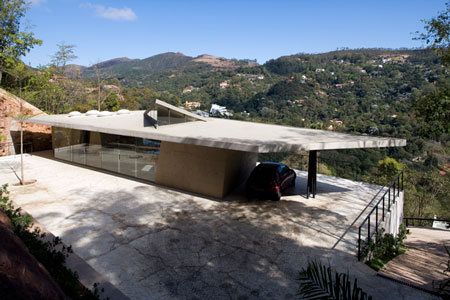 terasa moderného domu