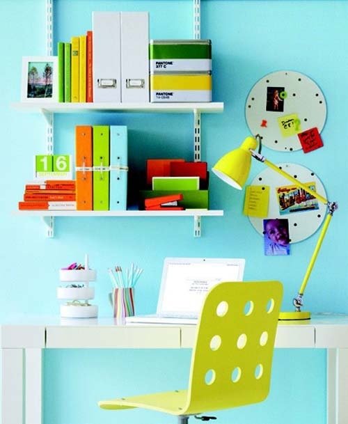 Dizajn domácej kancelárie-nábytok šetriaci priestor